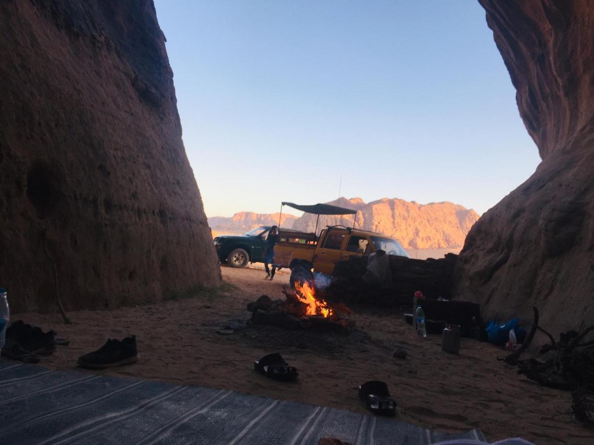 Stars Life Camp-Tour Hotel Wadi Rum Exterior photo