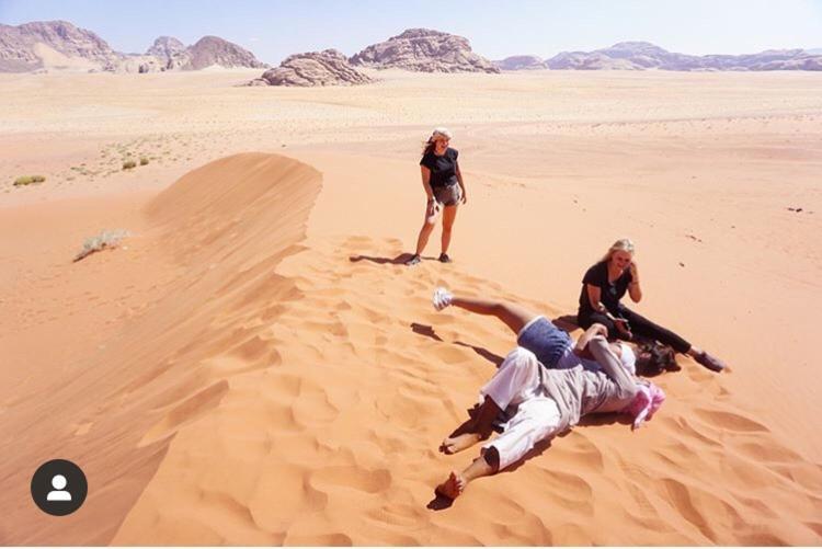 Stars Life Camp-Tour Hotel Wadi Rum Exterior photo