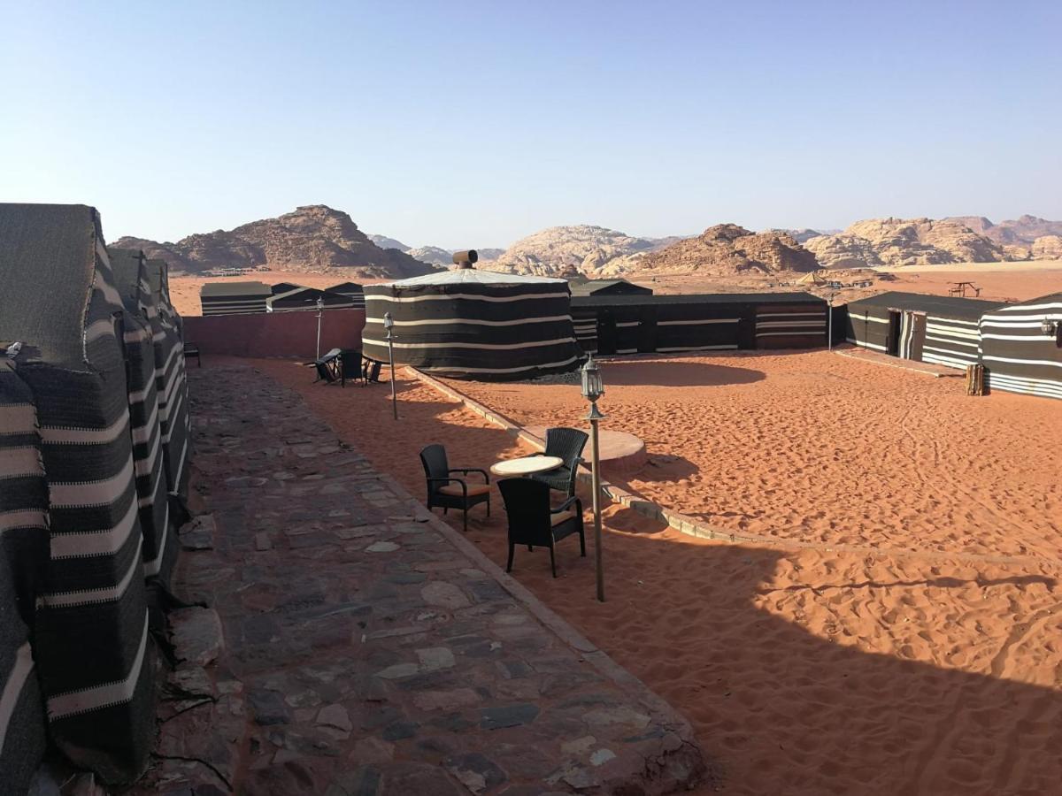 Stars Life Camp-Tour Hotel Wadi Rum Exterior photo