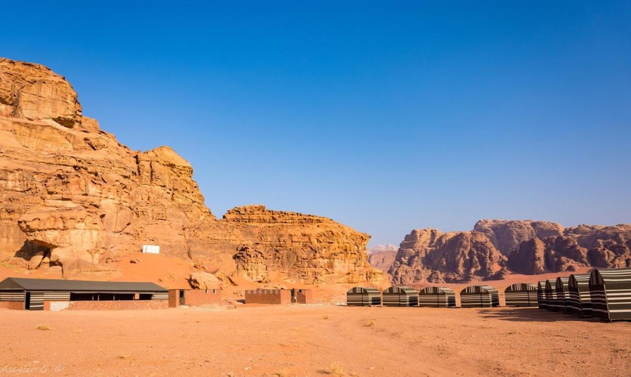 Stars Life Camp-Tour Hotel Wadi Rum Exterior photo